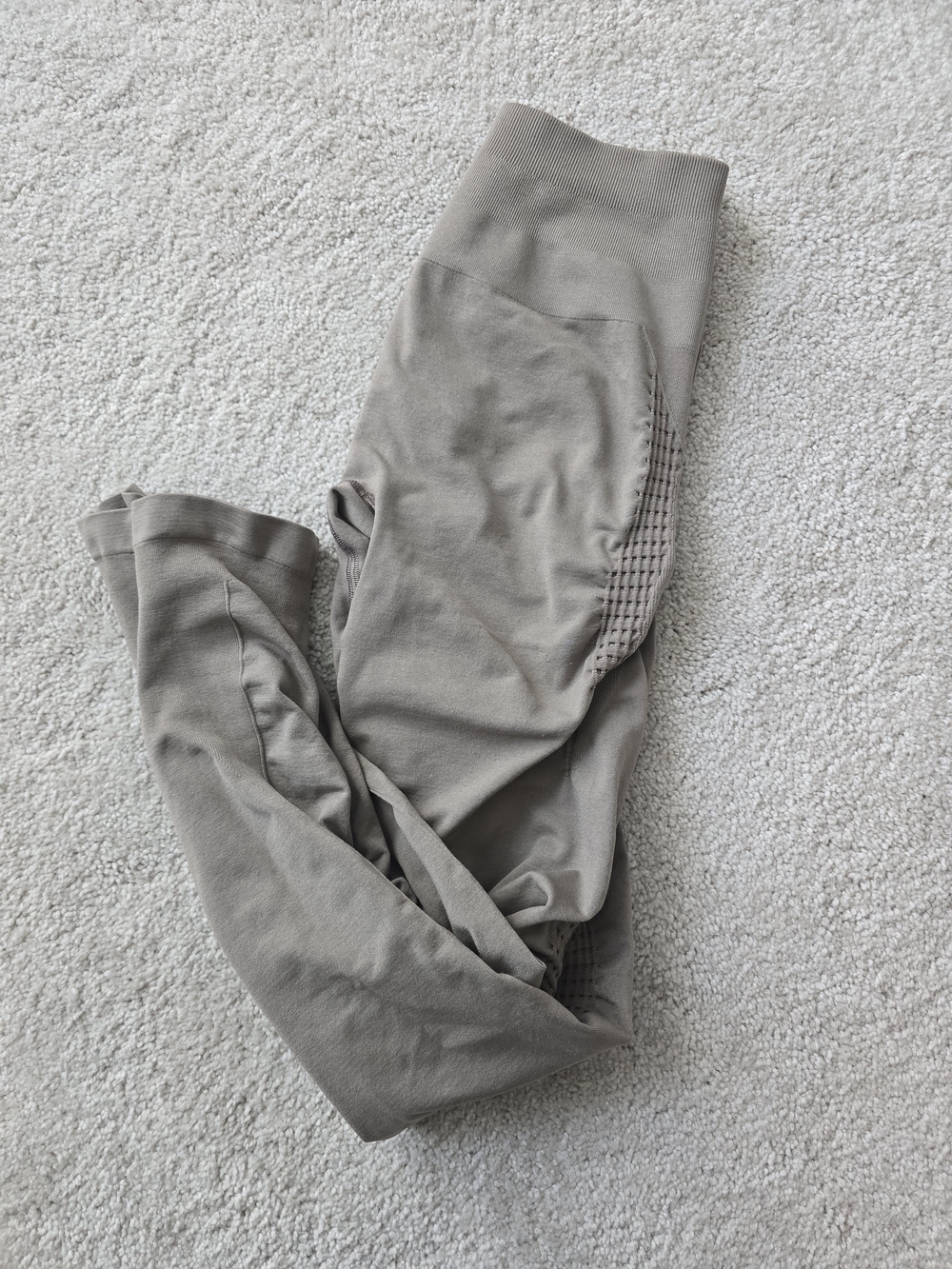 Alphalete Contour Ultra High Rise Legging - Sand - Picture 3 of 4